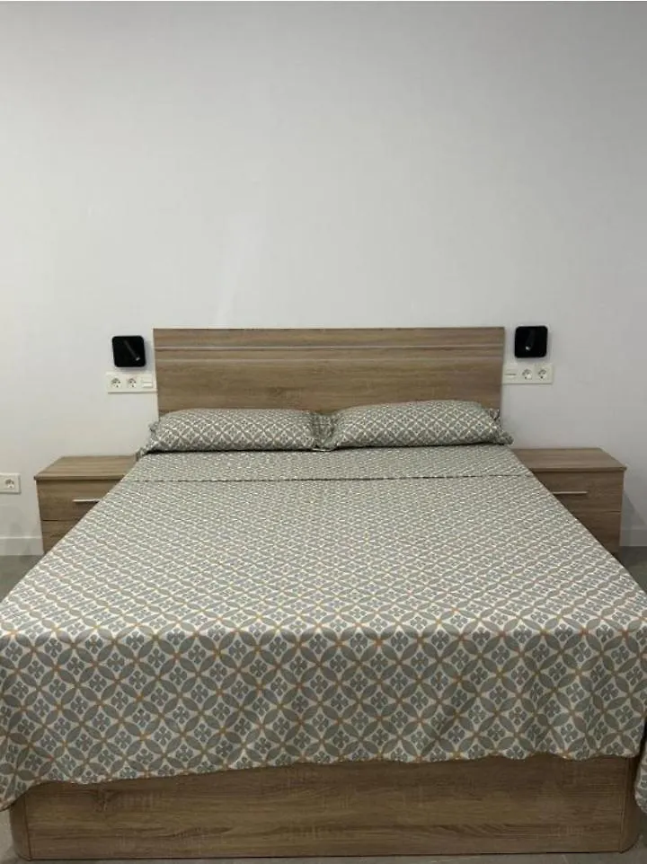 Apartamento Estupendo Piso A 5 Min De La Estacion De Bus Y Tren Maria Zambrano Málaga