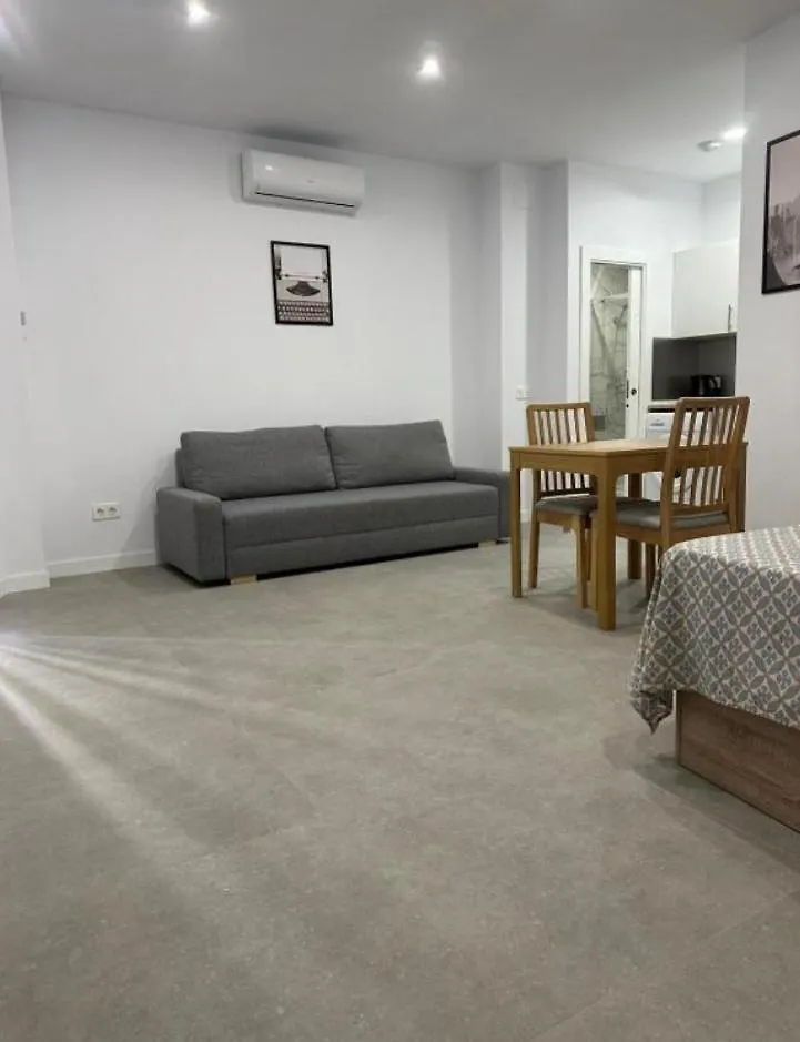 Apartamento Estupendo Piso A 5 Min De La Estacion De Bus Y Tren Maria Zambrano Málaga