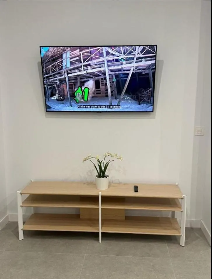 Apartamento Estupendo Piso A 5 Min De La Estacion De Bus Y Tren Maria Zambrano Málaga España